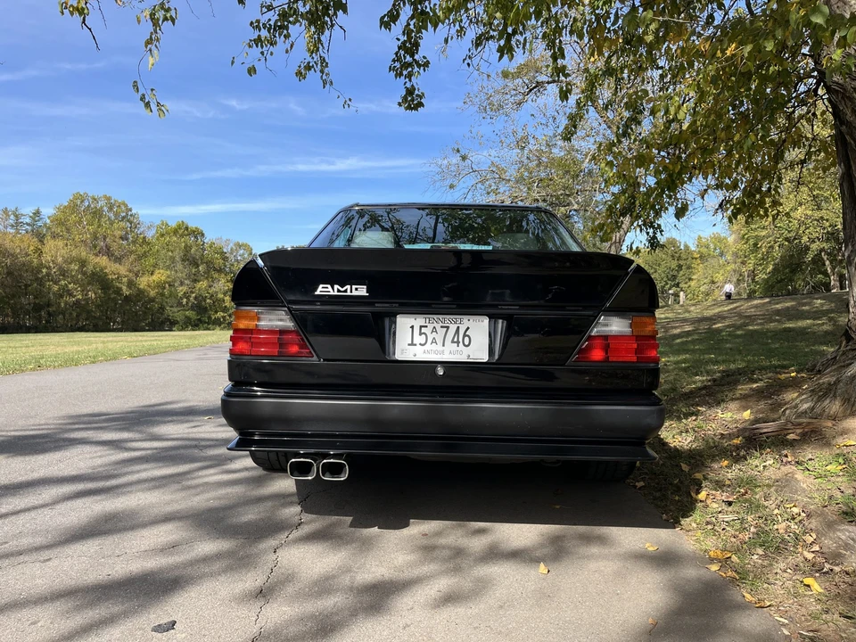 1993 Mercedes-Benz W124 E-Class - Image 8 of 31