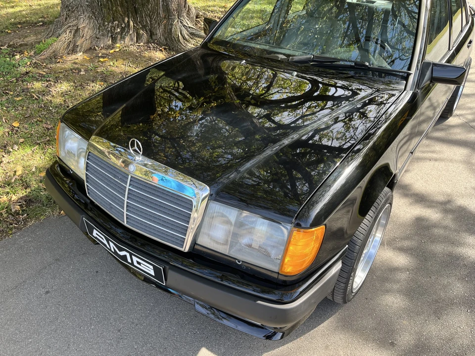 1993 Mercedes-Benz W124 E-Class - Image 14 of 31