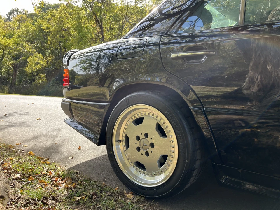1993 Mercedes-Benz W124 E-Class - Image 18 of 31