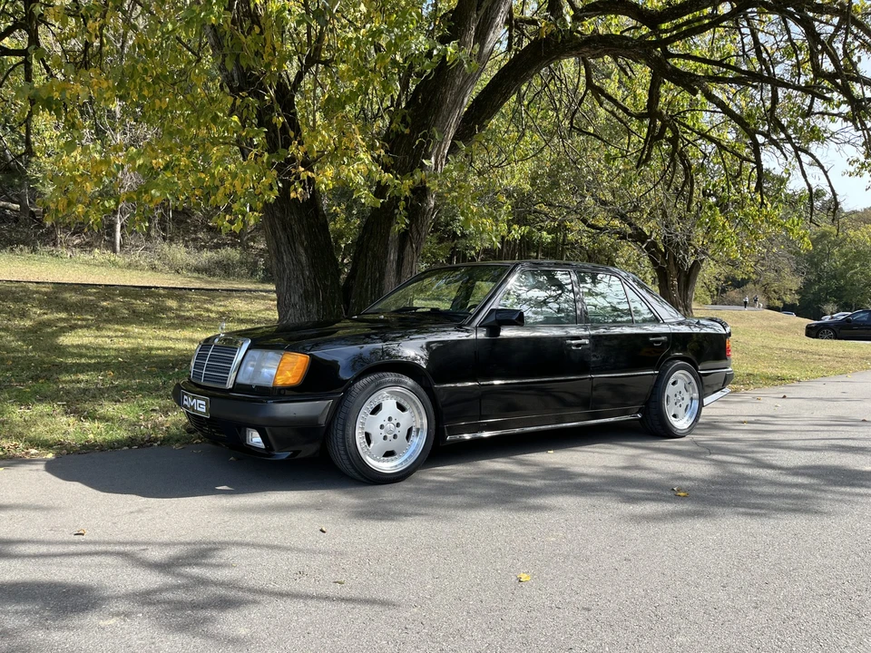 1993 Mercedes-Benz W124 E-Class - Image 3 of 31