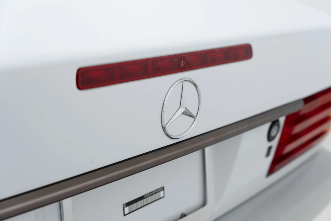 1993 Mercedes-Benz R129 SL-Class - Image 15 of 31