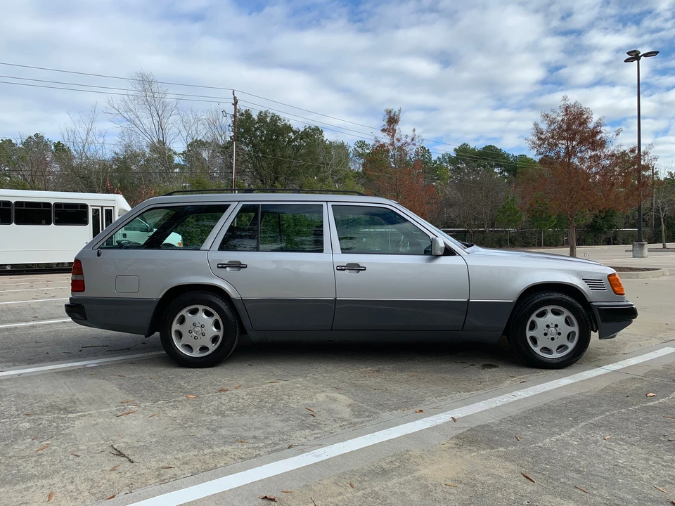 1993 Mercedes-Benz W124 E-Class - Image 7 of 31
