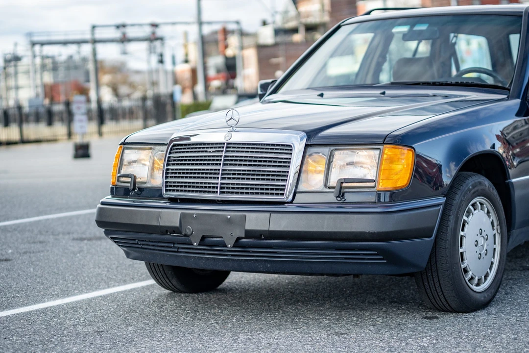 1993 Mercedes-Benz W124 E-Class - Image 20 of 31