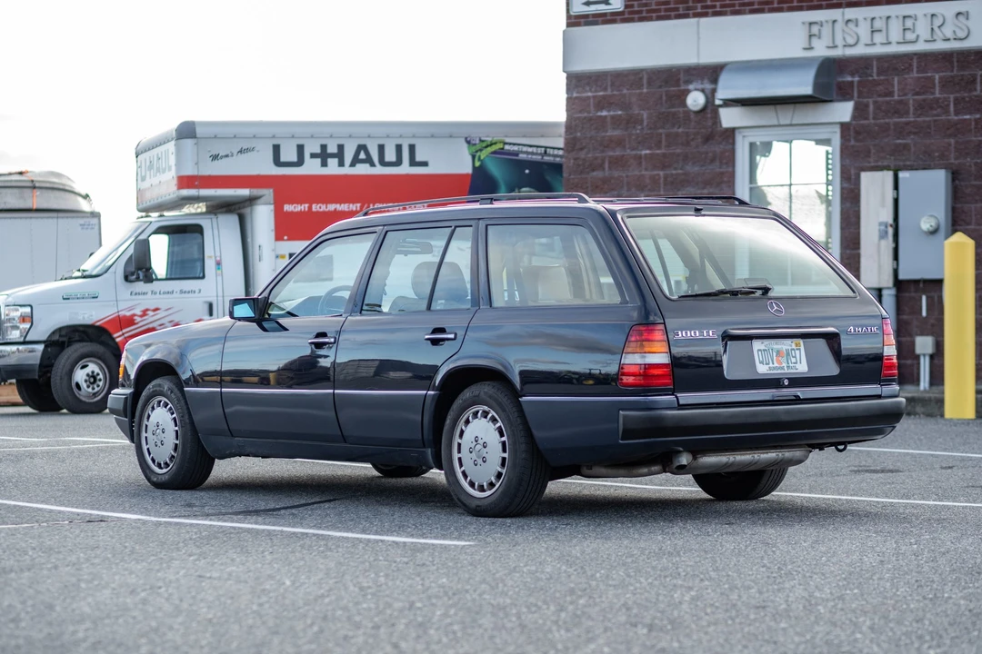 1993 Mercedes-Benz W124 E-Class - Image 16 of 31