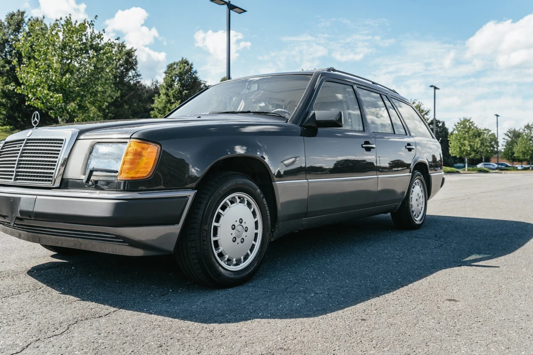 1993 Mercedes-Benz W124 E-Class - Image 12 of 31