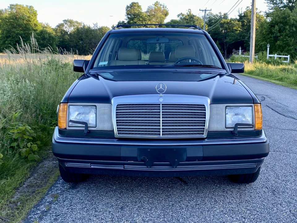 1993 Mercedes-Benz W124 E-Class - Image 14 of 31