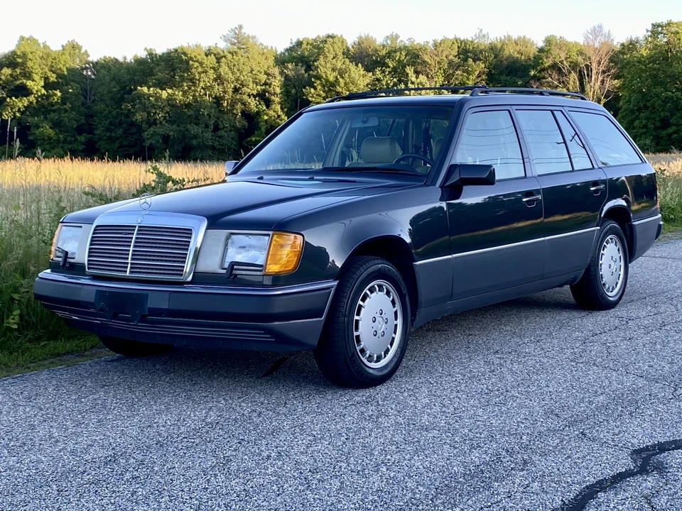 1993 Mercedes-Benz W124 E-Class - Image 13 of 31