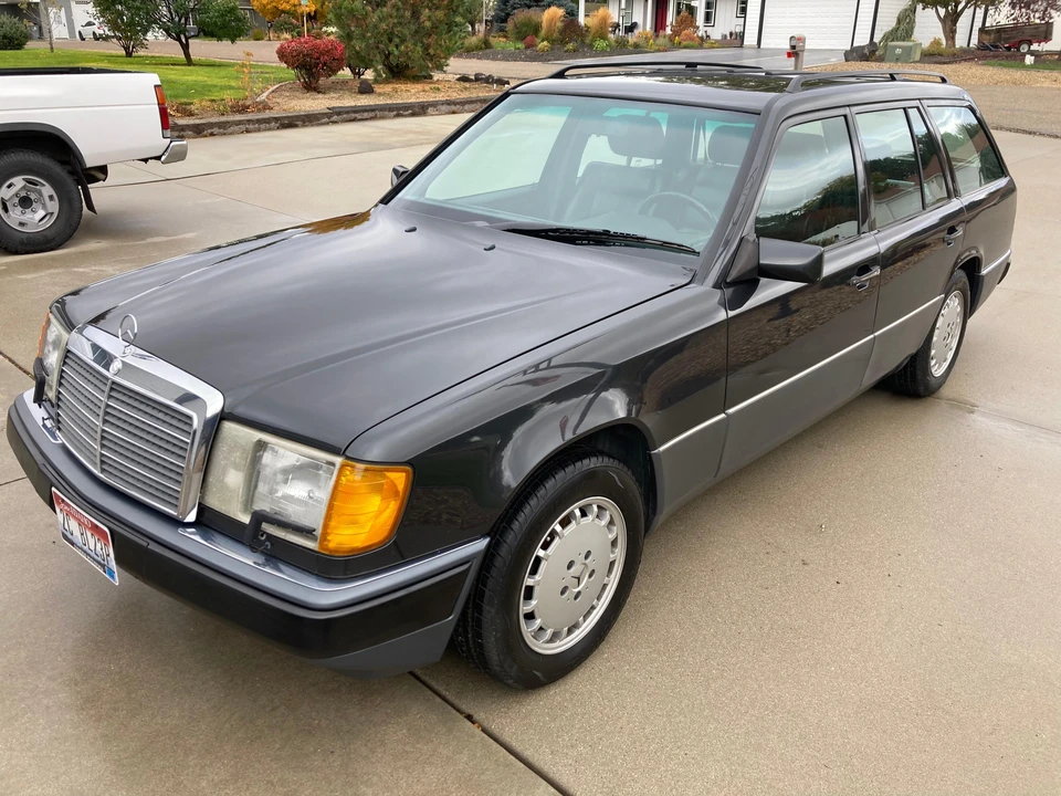 1993 Mercedes-Benz W124 E-Class - Image 7 of 31