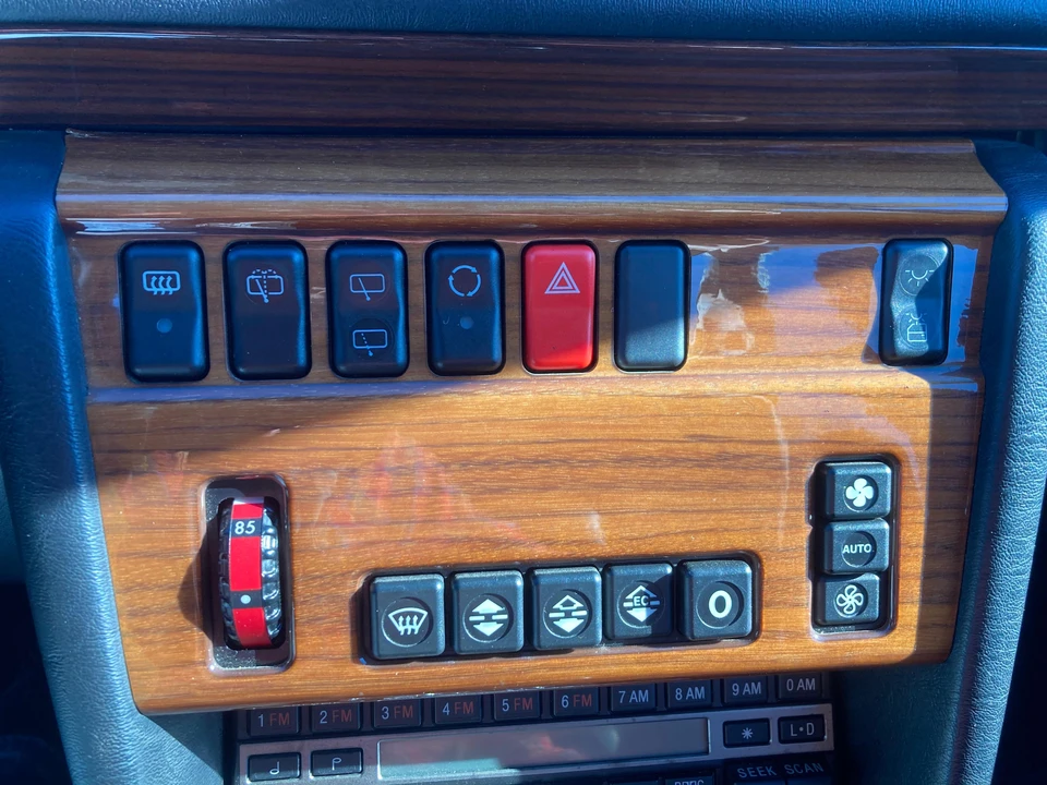 1993 Mercedes-Benz W124 E-Class - Image 31 of 31