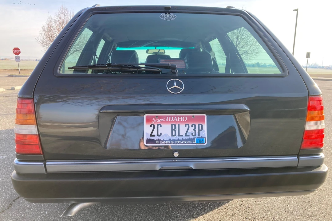 1993 Mercedes-Benz W124 E-Class - Image 5 of 31