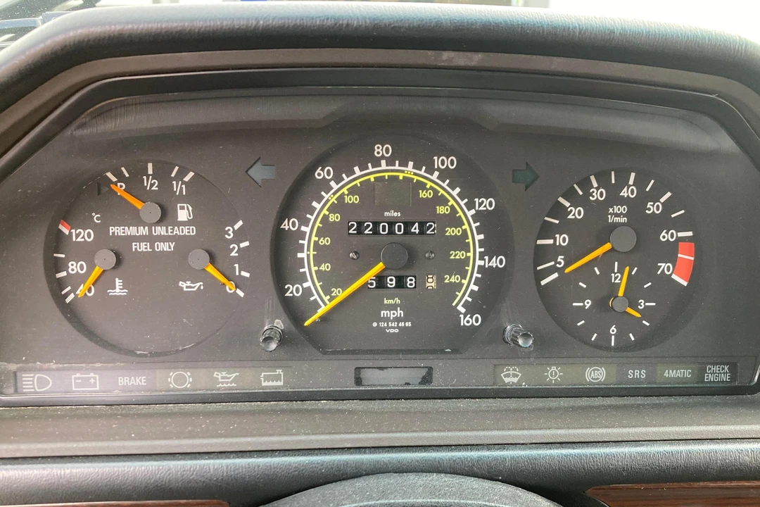 1993 Mercedes-Benz W124 E-Class - Image 24 of 31