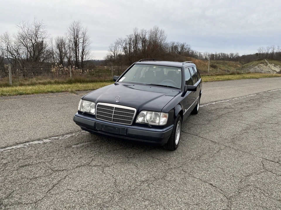 1993 Mercedes-Benz W124 E-Class - Image 16 of 31