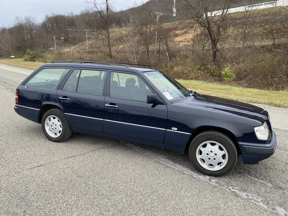 1993 Mercedes-Benz W124 E-Class - Image 28 of 31
