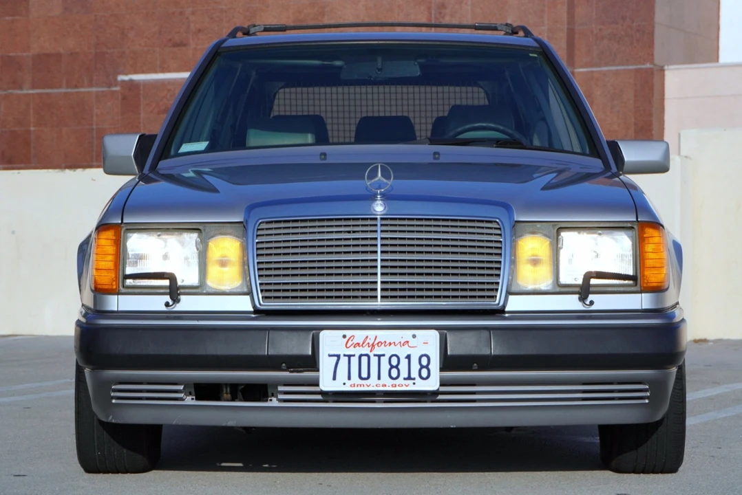 1993 Mercedes-Benz W124 E-Class - Image 8 of 31