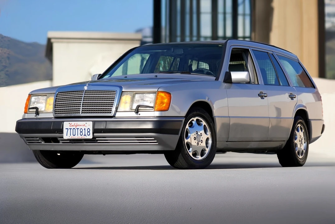 1993 Mercedes-Benz W124 E-Class - Image 3 of 31