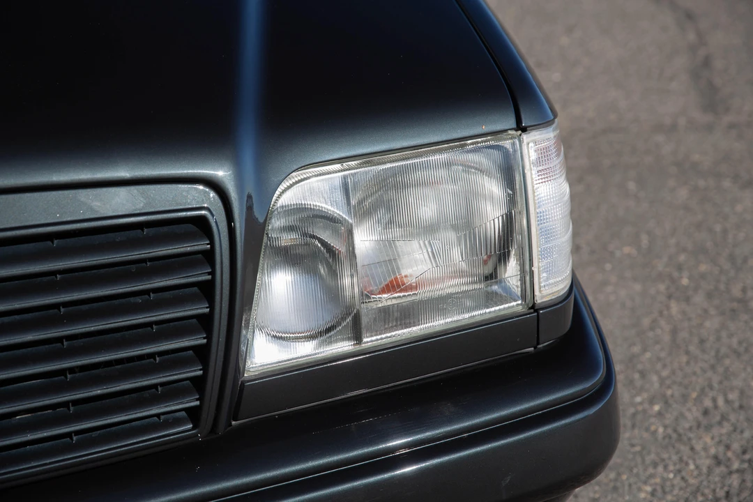 1993 Mercedes-Benz W124 E-Class - Image 16 of 31