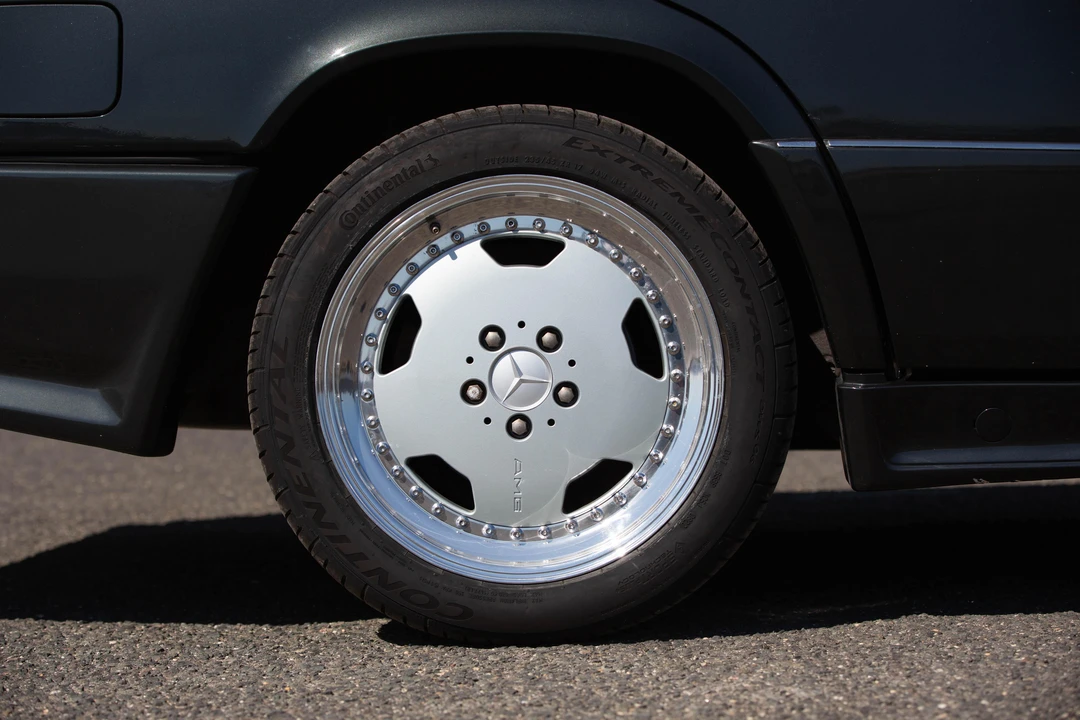 1993 Mercedes-Benz W124 E-Class - Image 24 of 31