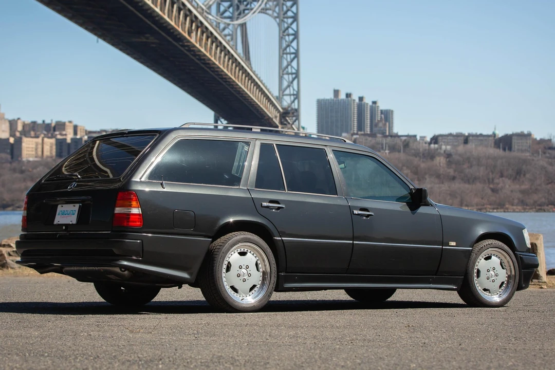 1993 Mercedes-Benz W124 E-Class - Image 5 of 31