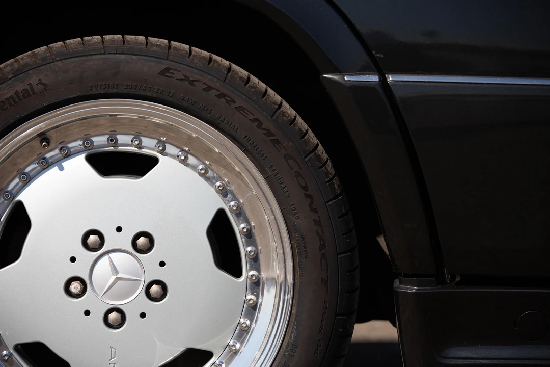 1993 Mercedes-Benz W124 E-Class - Image 27 of 31