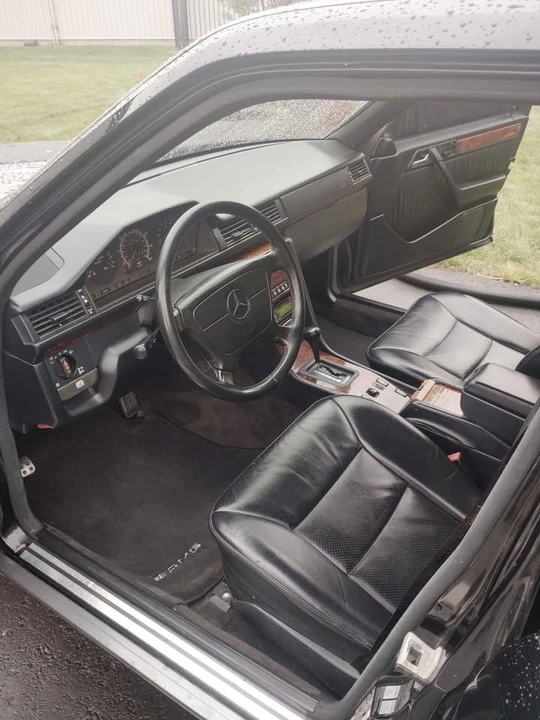 1993 Mercedes-Benz W124 E-Class - Image 9 of 20