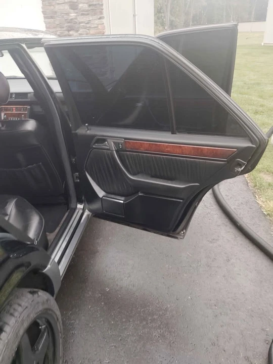 1993 Mercedes-Benz W124 E-Class - Image 13 of 20