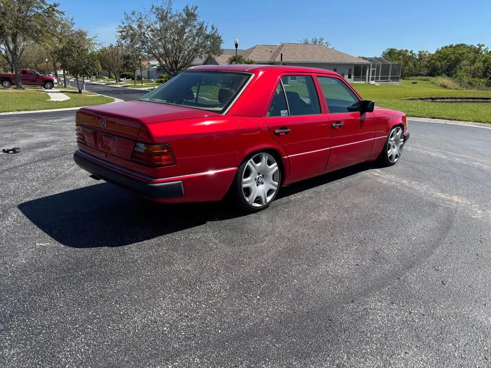 1993 Mercedes-Benz W124 E-Class - Image 4 of 12