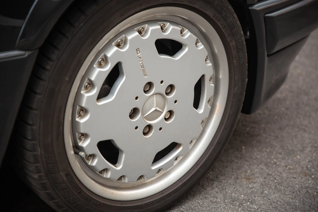 1993 Mercedes-Benz W124 E-Class - Image 28 of 31
