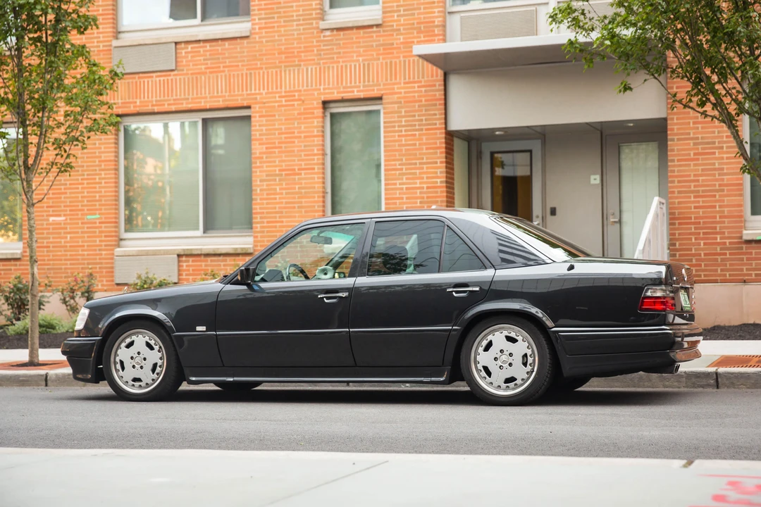 1993 Mercedes-Benz W124 E-Class - Image 3 of 31