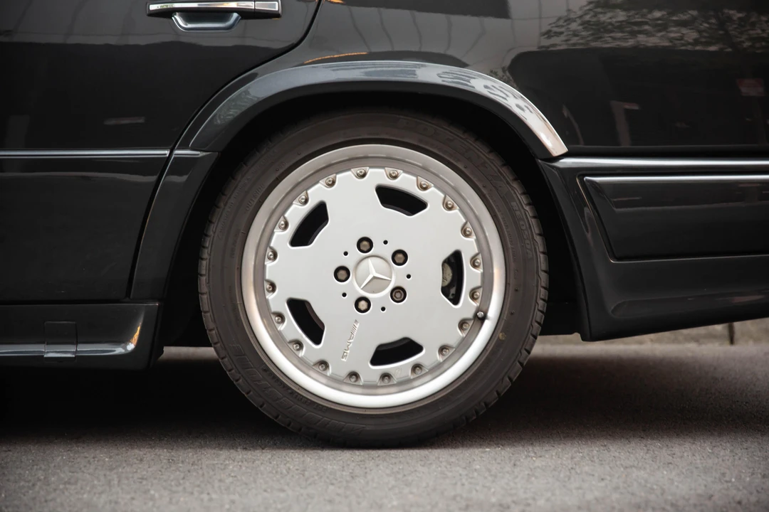 1993 Mercedes-Benz W124 E-Class - Image 25 of 31