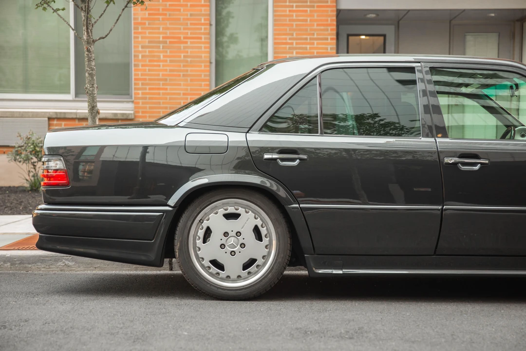 1993 Mercedes-Benz W124 E-Class - Image 19 of 31