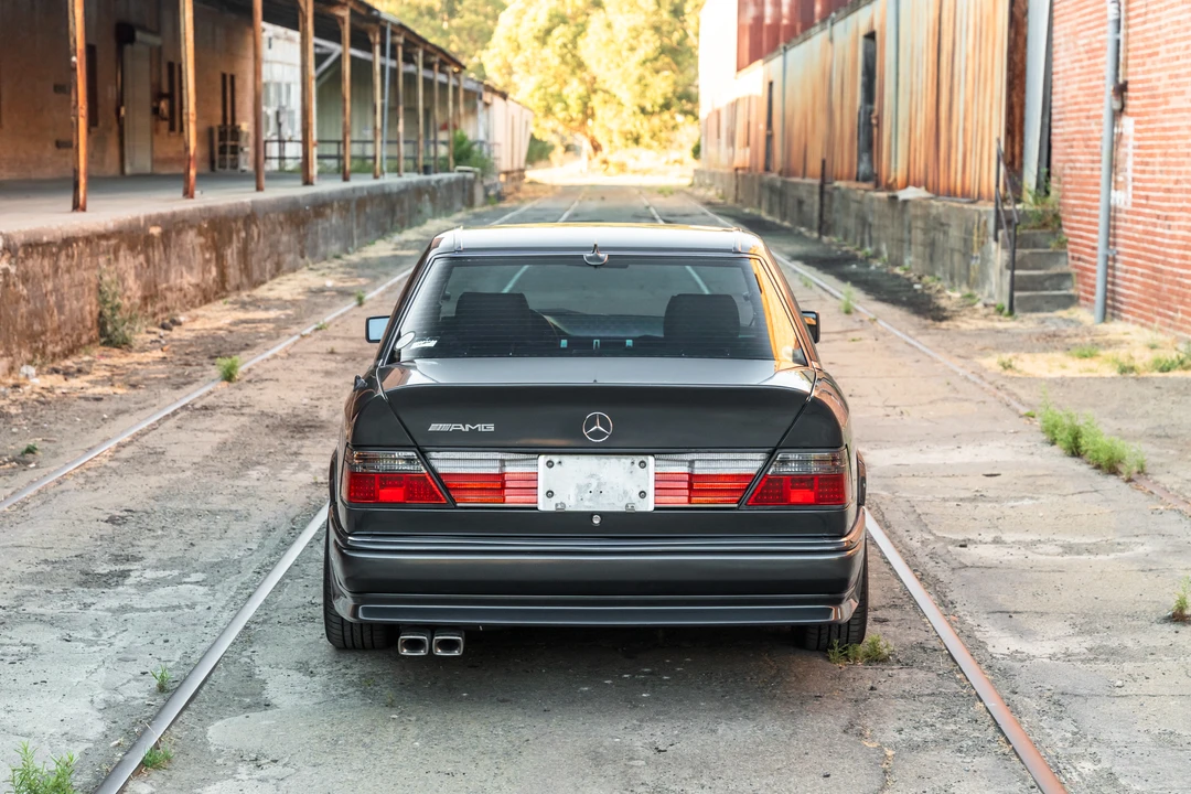 1993 Mercedes-Benz W124 E-Class - Image 12 of 31