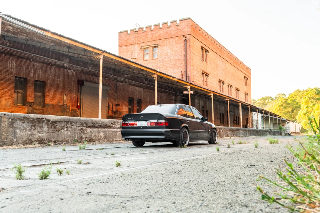 1993 Mercedes-Benz W124 E-Class - Image 13 of 31