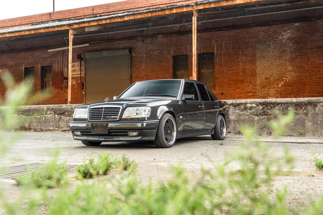 1993 Mercedes-Benz W124 E-Class - Image 2 of 31