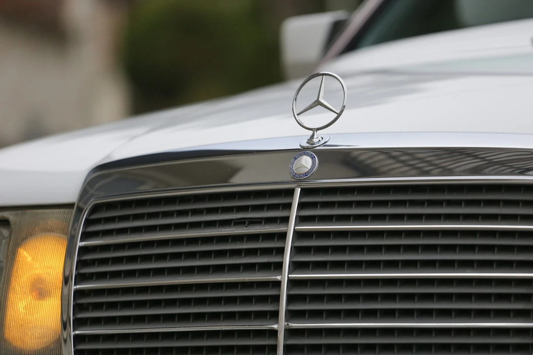 1993 Mercedes-Benz W124 E-Class - Image 26 of 31
