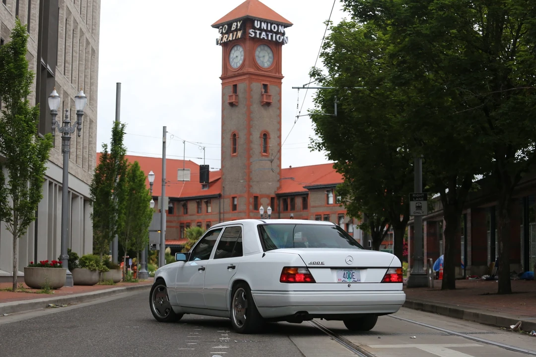 1993 Mercedes-Benz W124 E-Class - Image 13 of 31