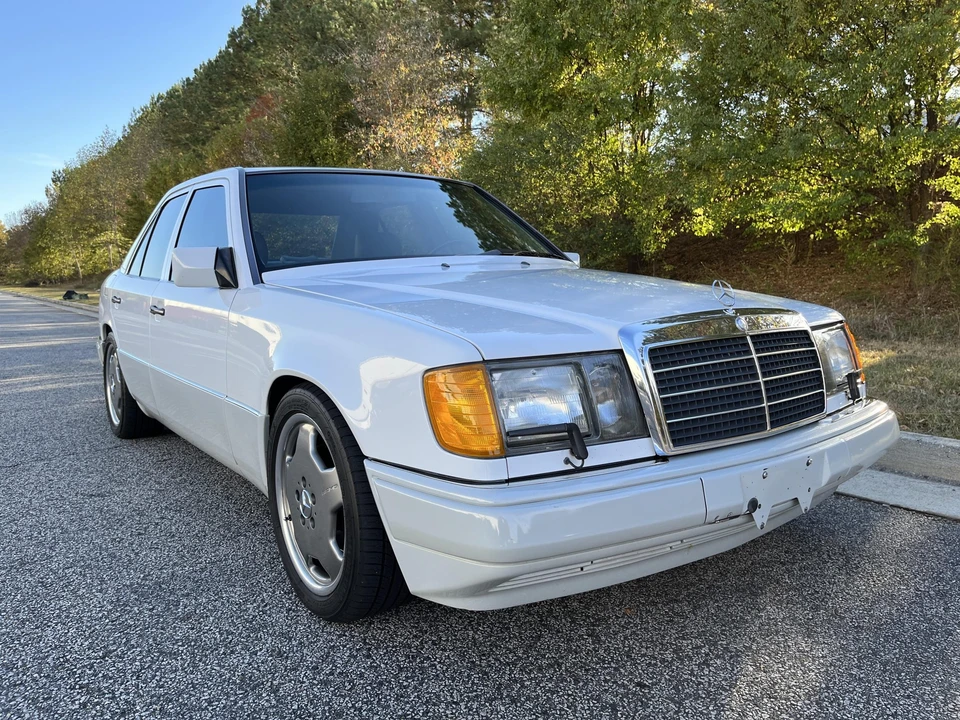 1993 Mercedes-Benz W124 E-Class - Image 24 of 31