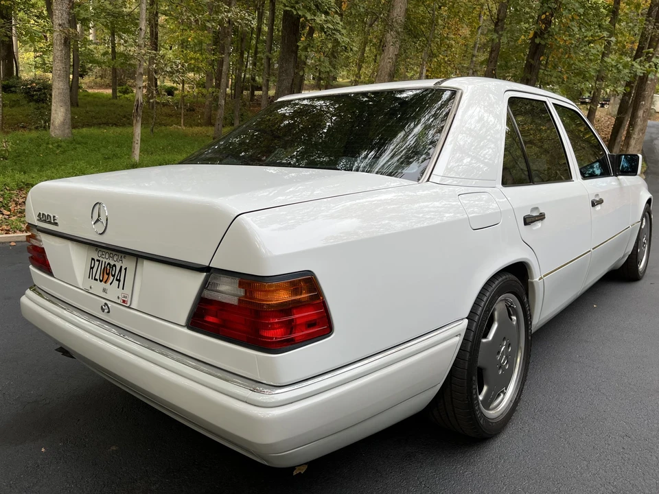 1993 Mercedes-Benz W124 E-Class - Image 17 of 31