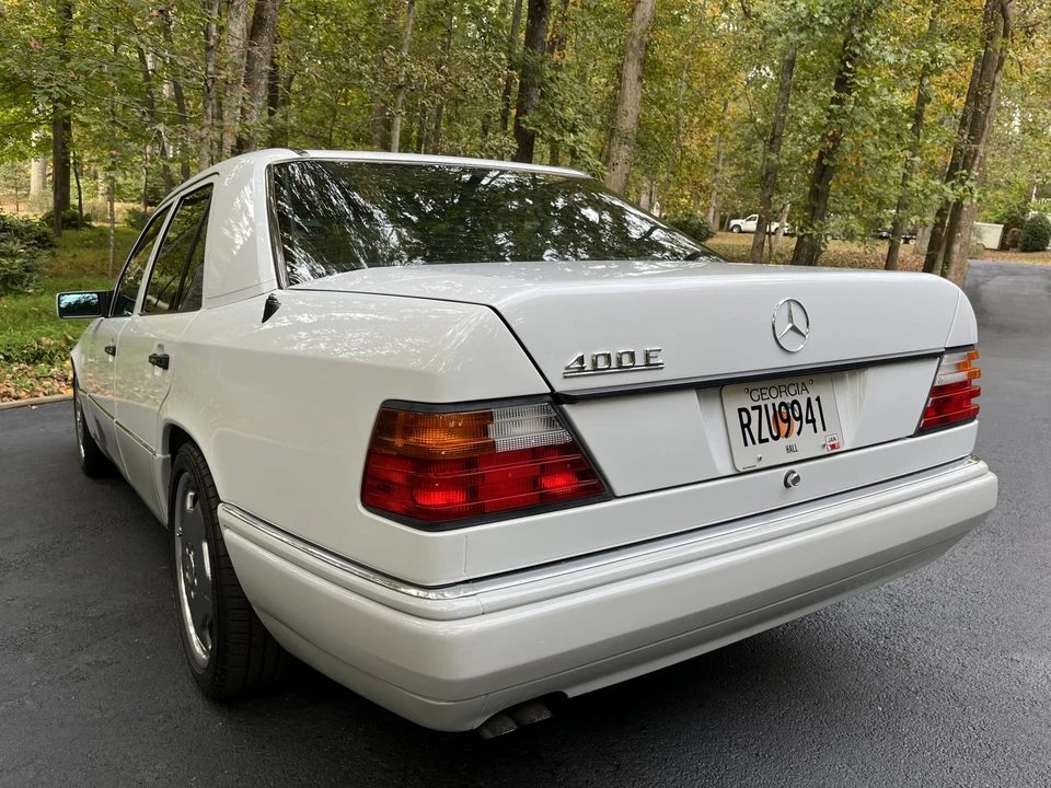 1993 Mercedes-Benz W124 E-Class - Image 13 of 31
