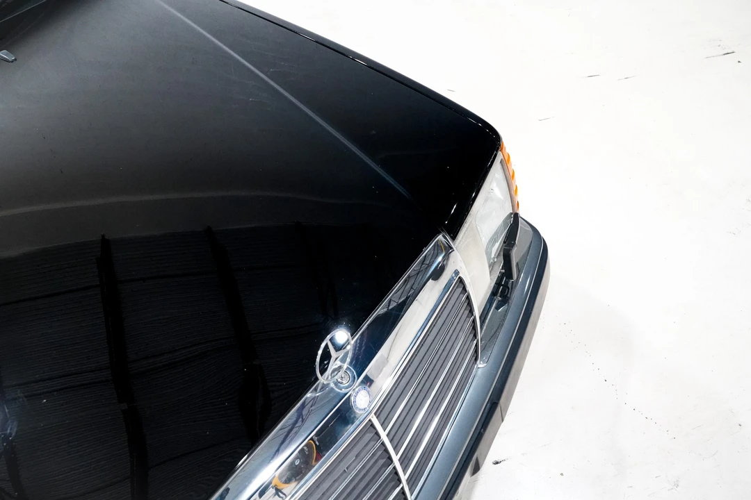 1993 Mercedes-Benz W124 E-Class - Image 13 of 31