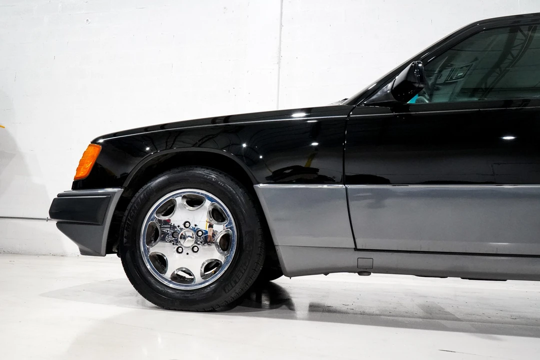 1993 Mercedes-Benz W124 E-Class - Image 7 of 31