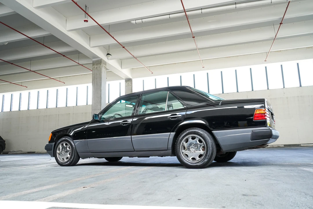 1993 Mercedes-Benz W124 E-Class - Image 6 of 31