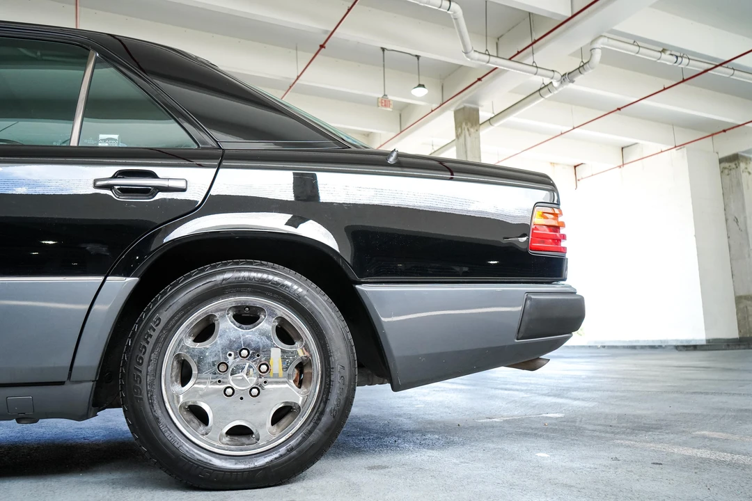 1993 Mercedes-Benz W124 E-Class - Image 22 of 31
