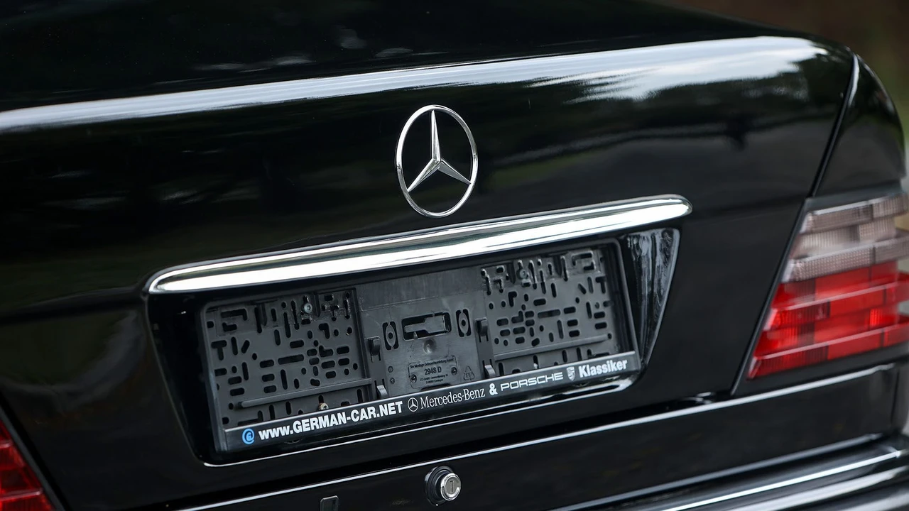 1993 Mercedes-Benz 500E & E500 - Image 21 of 31