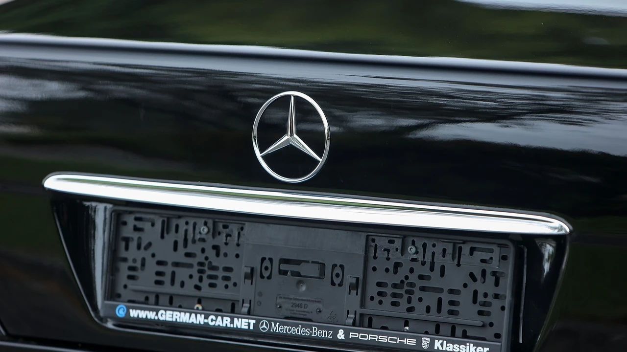 1993 Mercedes-Benz 500E & E500 - Image 22 of 31