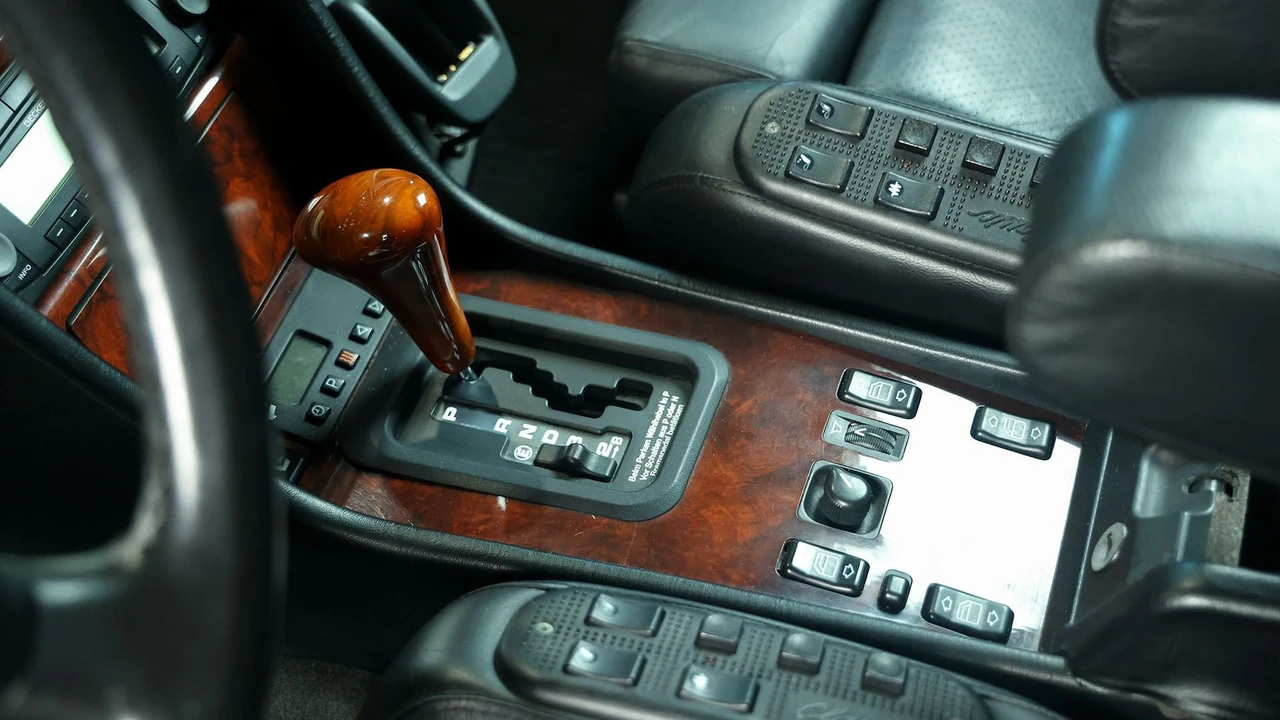 1993 Mercedes-Benz 500E & E500 - Image 29 of 31