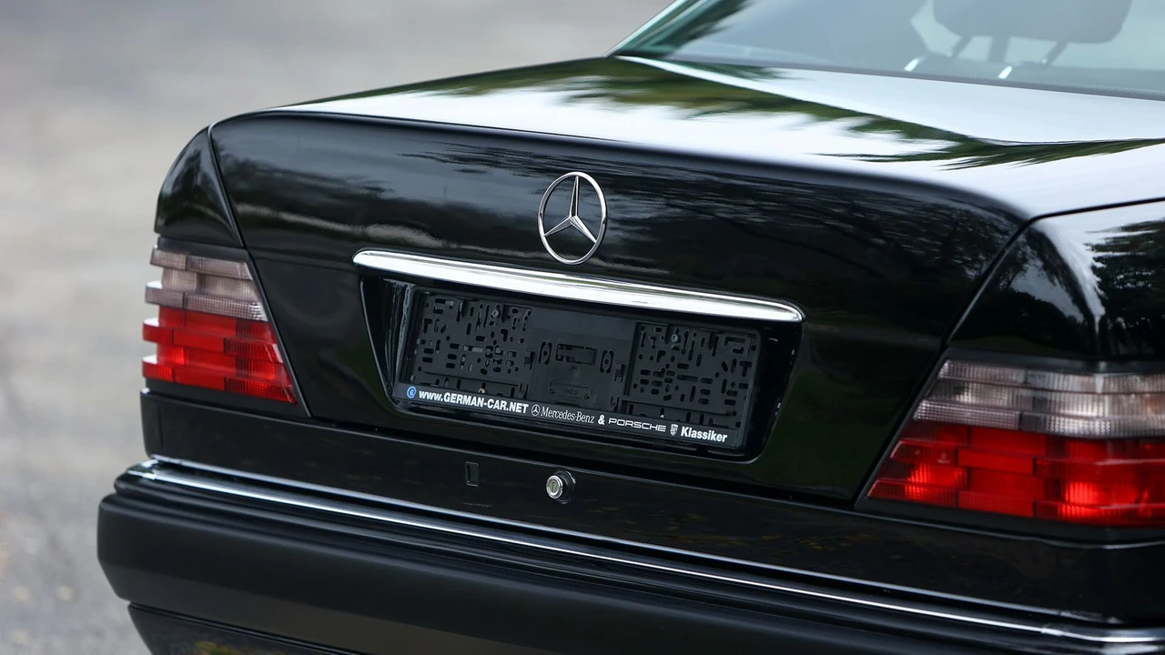 1993 Mercedes-Benz 500E & E500 - Image 15 of 31