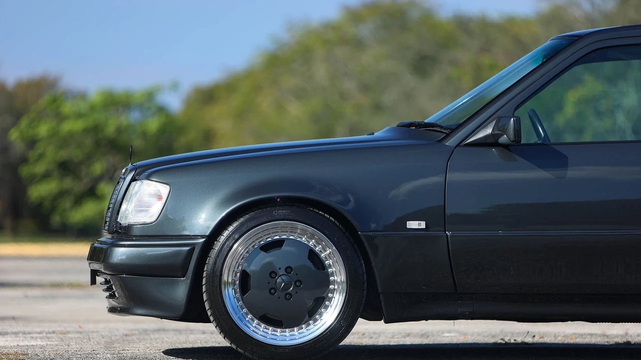 1993 Mercedes-Benz 500E & E500 - Image 19 of 31