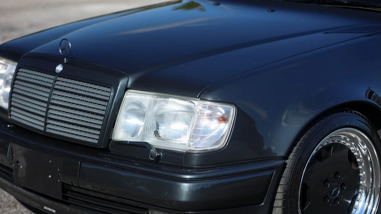 1993 Mercedes-Benz 500E & E500 - Image 24 of 31