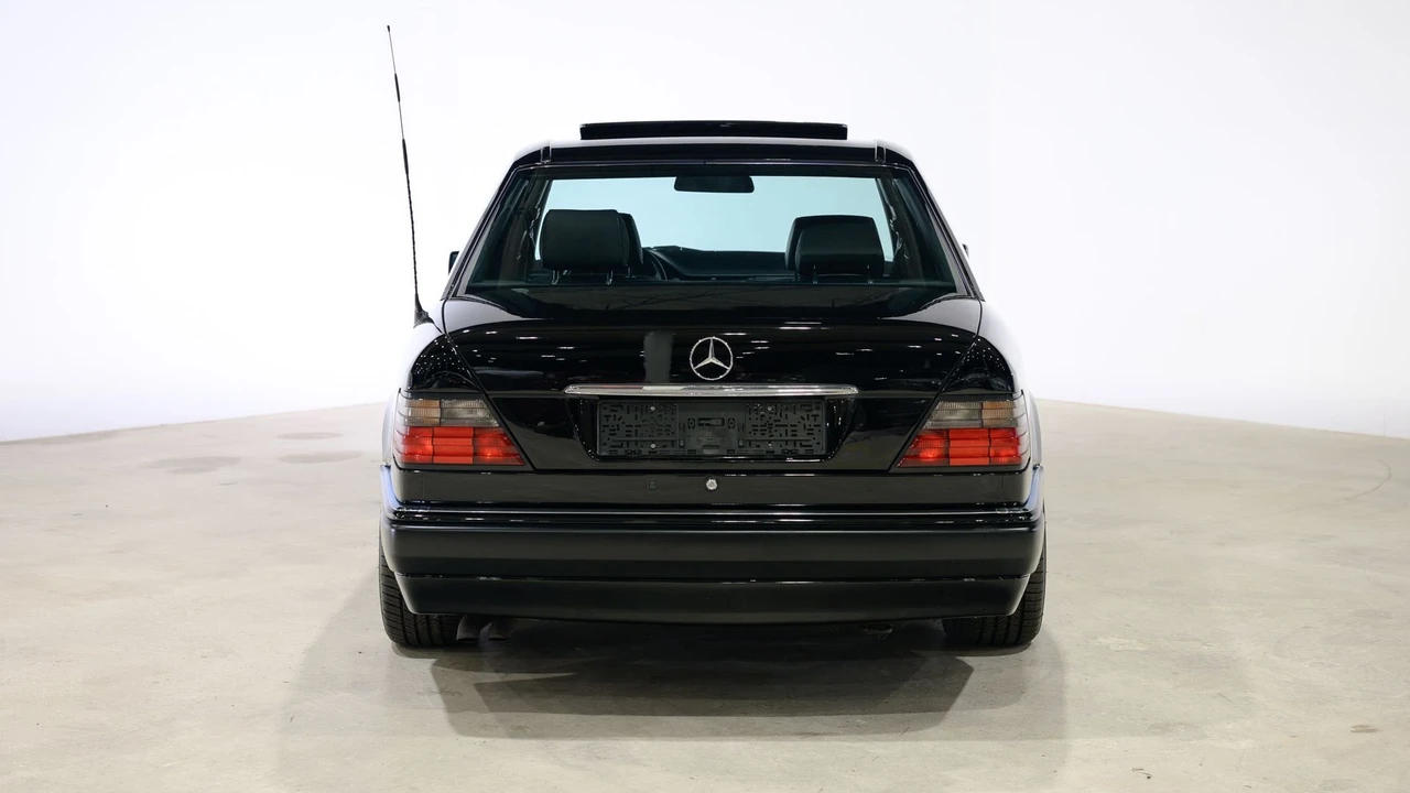 1993 Mercedes-Benz 500E & E500 - Image 16 of 31