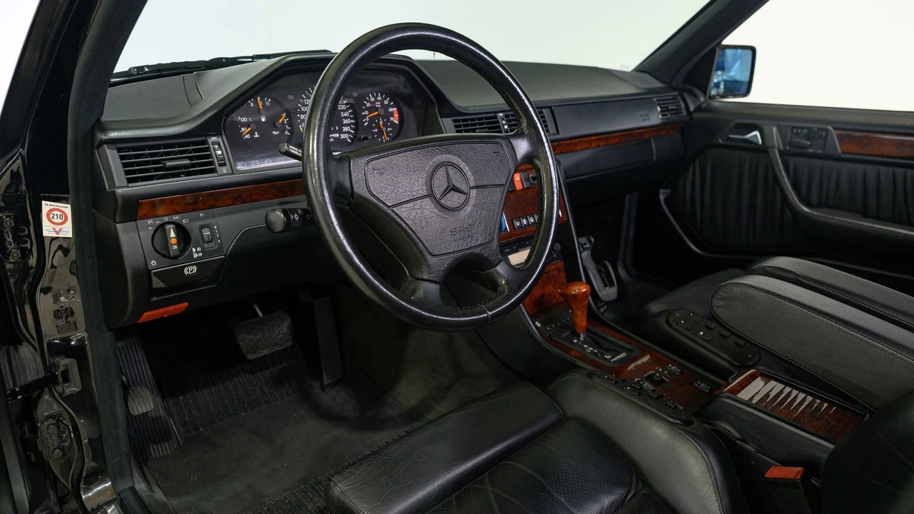 1993 Mercedes-Benz 500E & E500 - Image 4 of 31